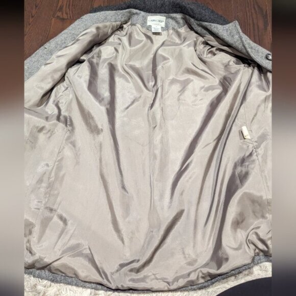 Cabin Creek wool coat - Picture 6 of 6